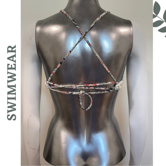 🛍️3/$40 Reversible High-Neck Bikini Top– Boho Mandala & Stripe Print Size Medium - Picture 4 of 5